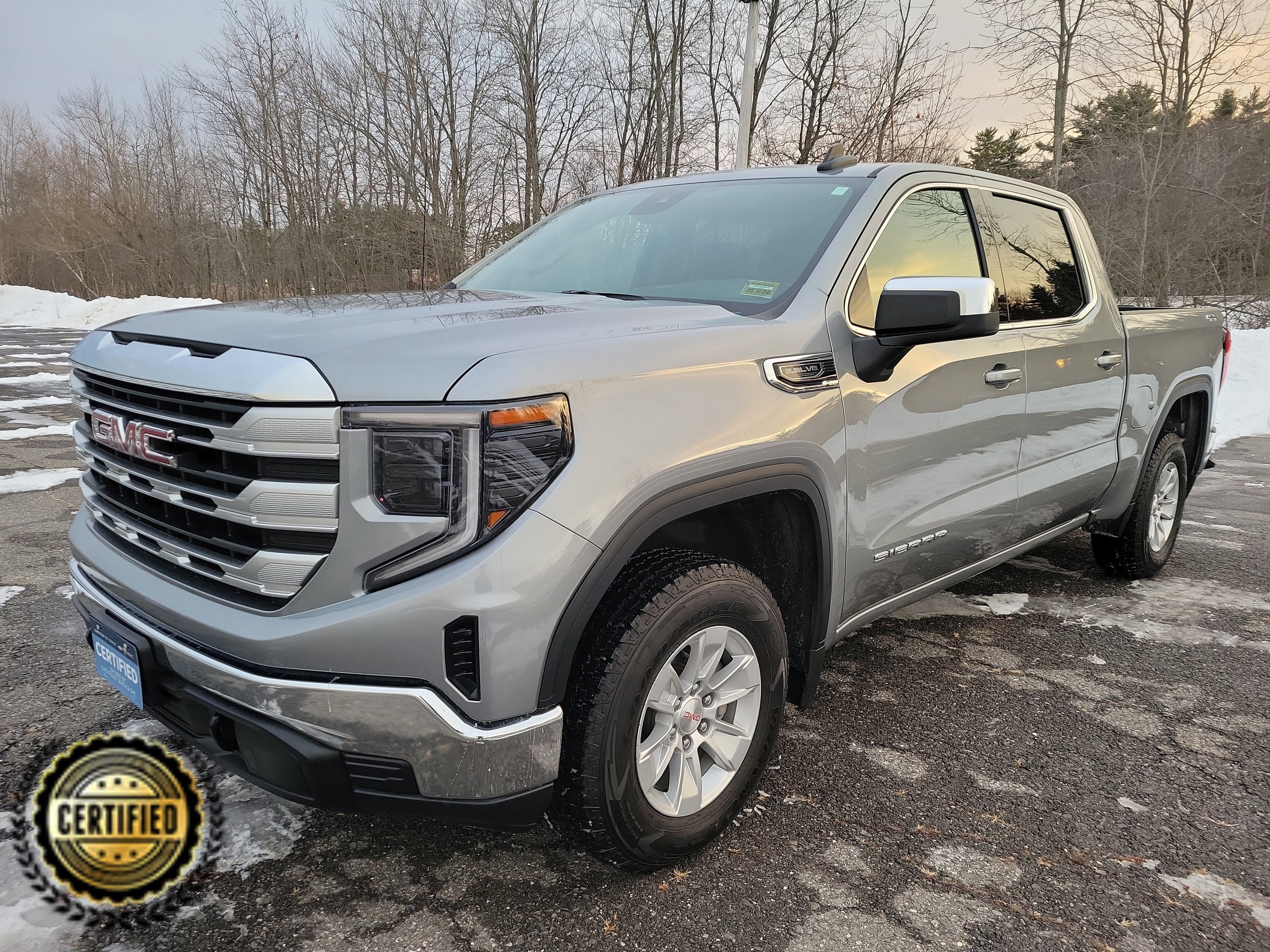 2024 GMC Sierra 1500 SLE