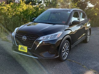 2022 Nissan Kicks SV Xtronic CVT