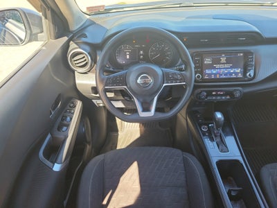 2021 Nissan Kicks SV Xtronic CVT