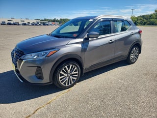 2021 Nissan Kicks SV Xtronic CVT