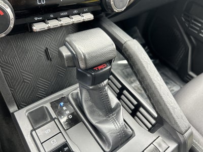 2024 Toyota Tacoma 4WD SR5
