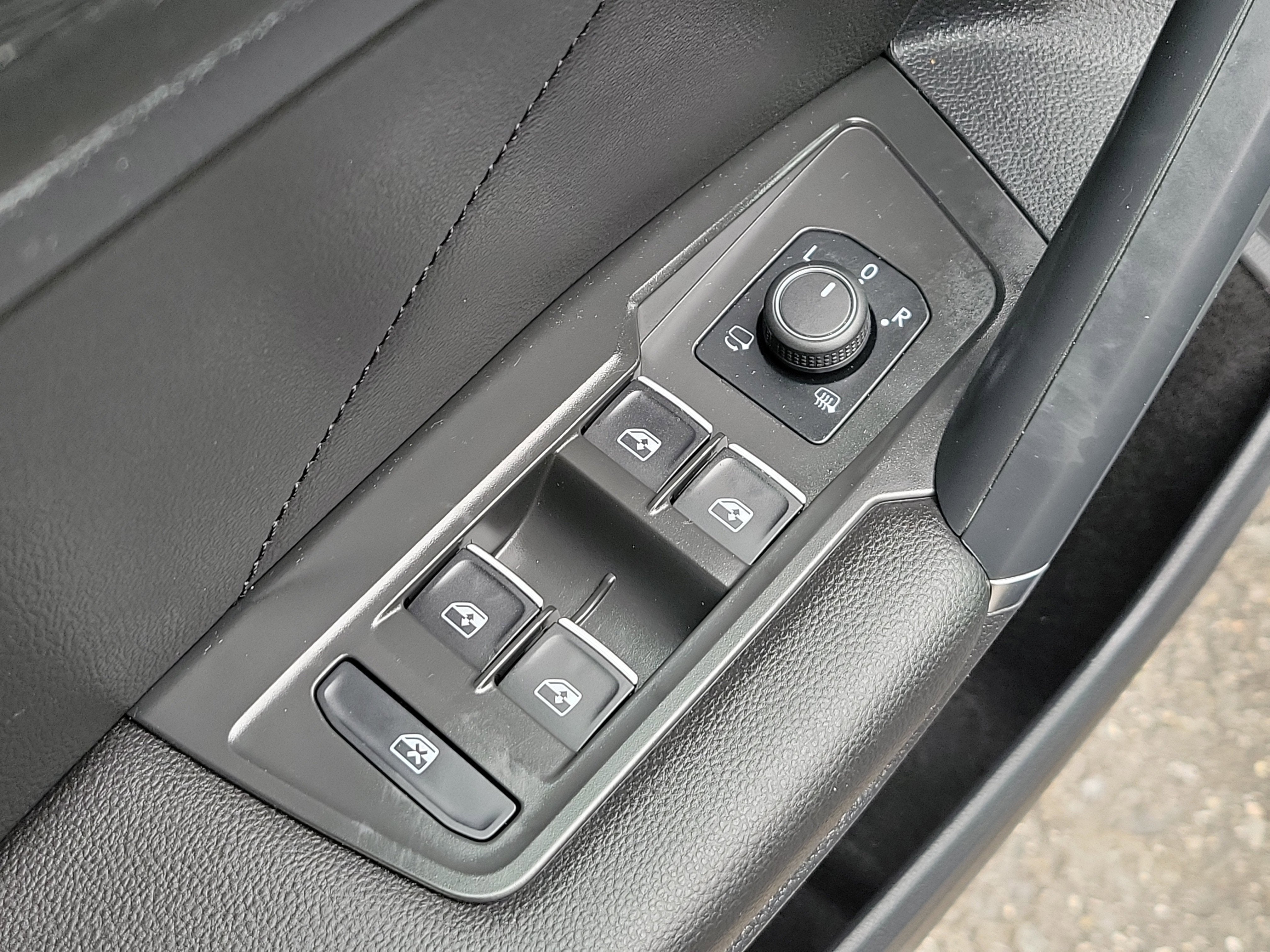 2020 Volkswagen Tiguan 2.0T SEL Premium R-Line