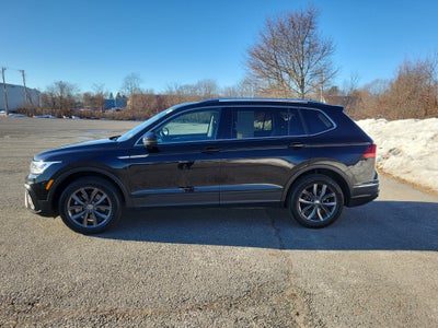 2023 Volkswagen Tiguan SE