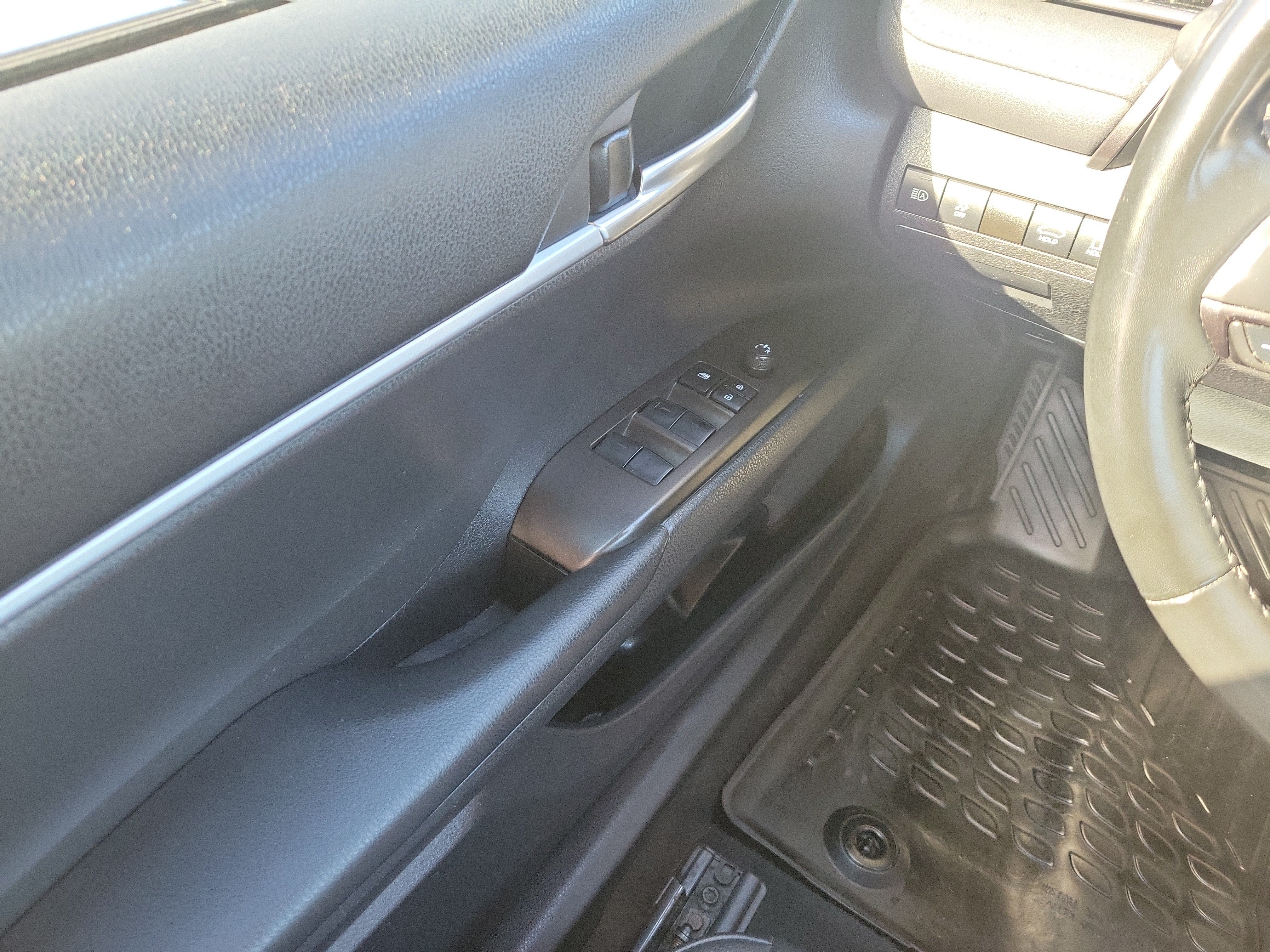 2023 Toyota Camry SE AWD