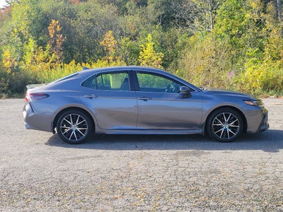 2023 Toyota Camry SE AWD
