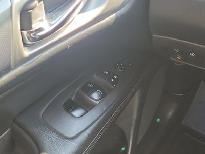 2018 Nissan Pathfinder SL