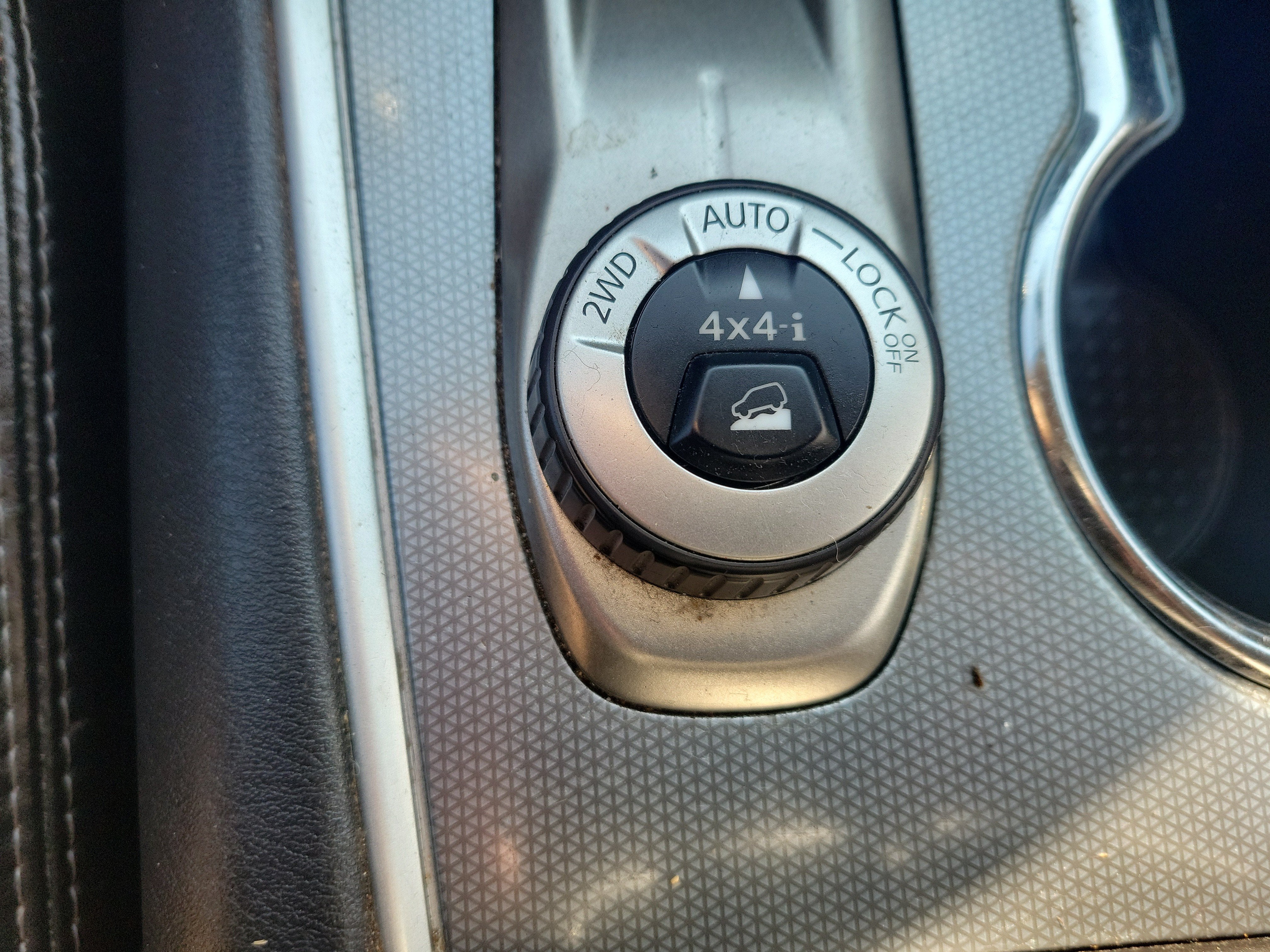 2018 Nissan Pathfinder SL