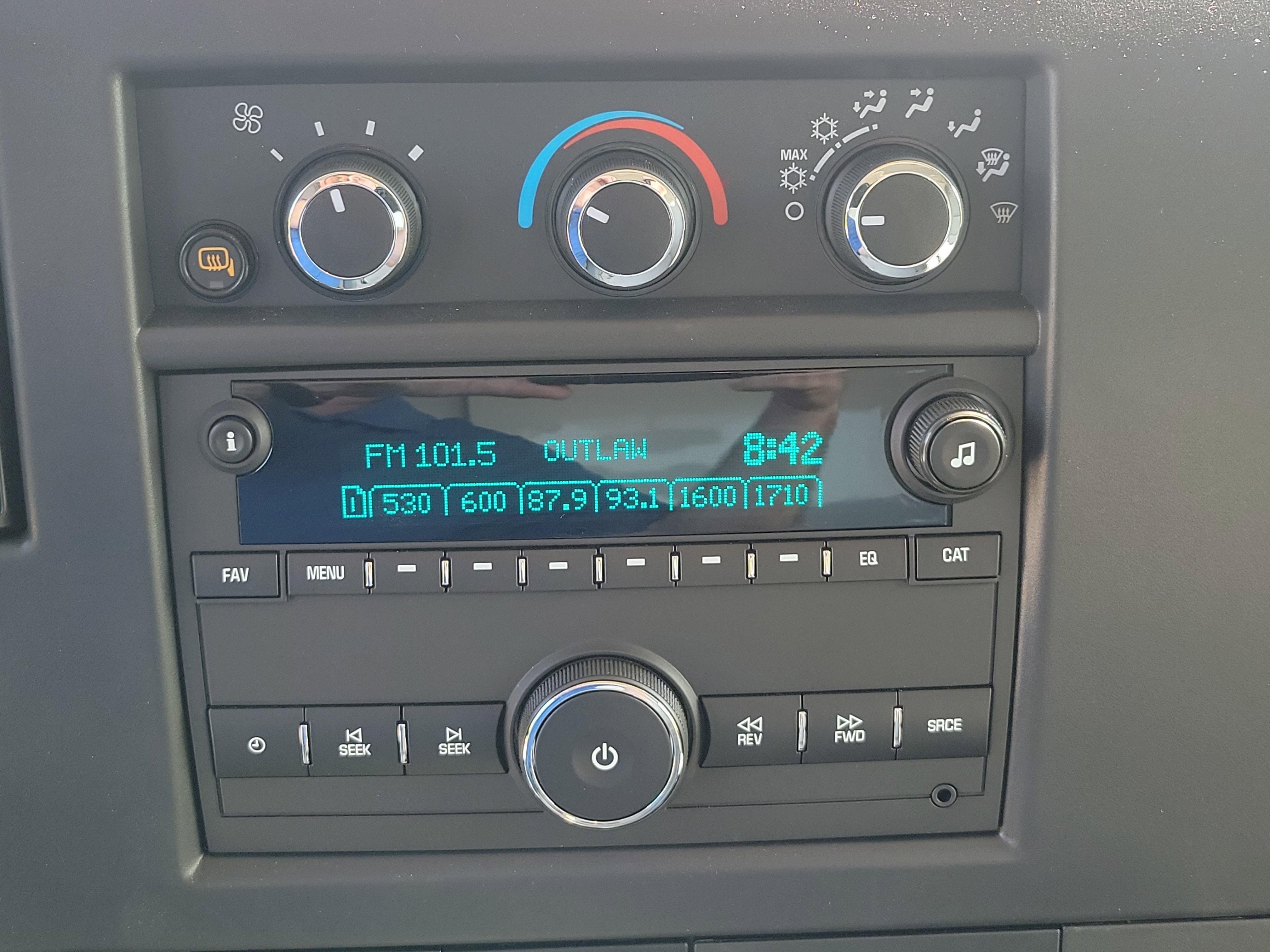 2025 GMC Savana Cutaway 3500 1WT