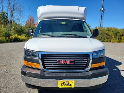 2025 GMC Savana Cutaway 3500 1WT