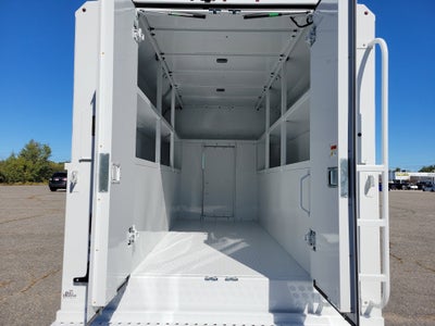 2025 GMC Savana Cutaway 3500 1WT