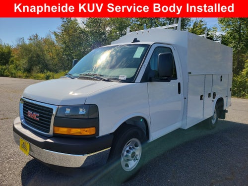 2025 GMC Savana Cutaway 3500 1WT
