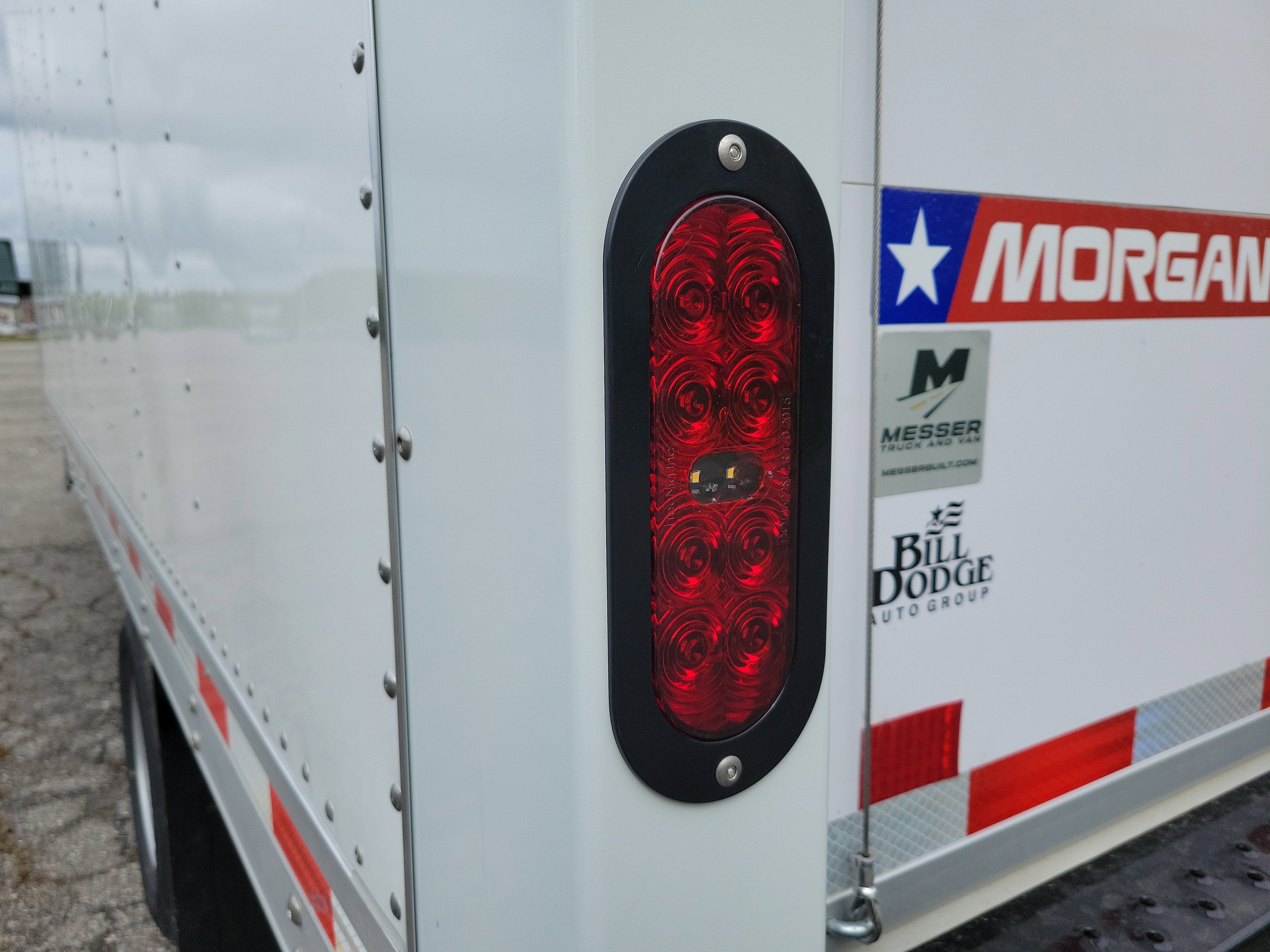 2025 GMC Savana Cutaway 3500 1WT