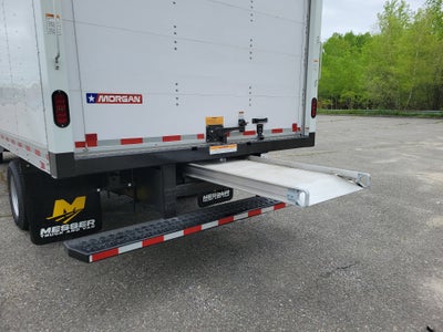 2025 GMC Savana Cutaway 3500 1WT