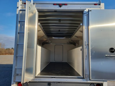 2025 GMC Savana Cutaway 4500 2WT