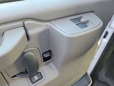 2025 GMC Savana Cutaway 4500 2WT