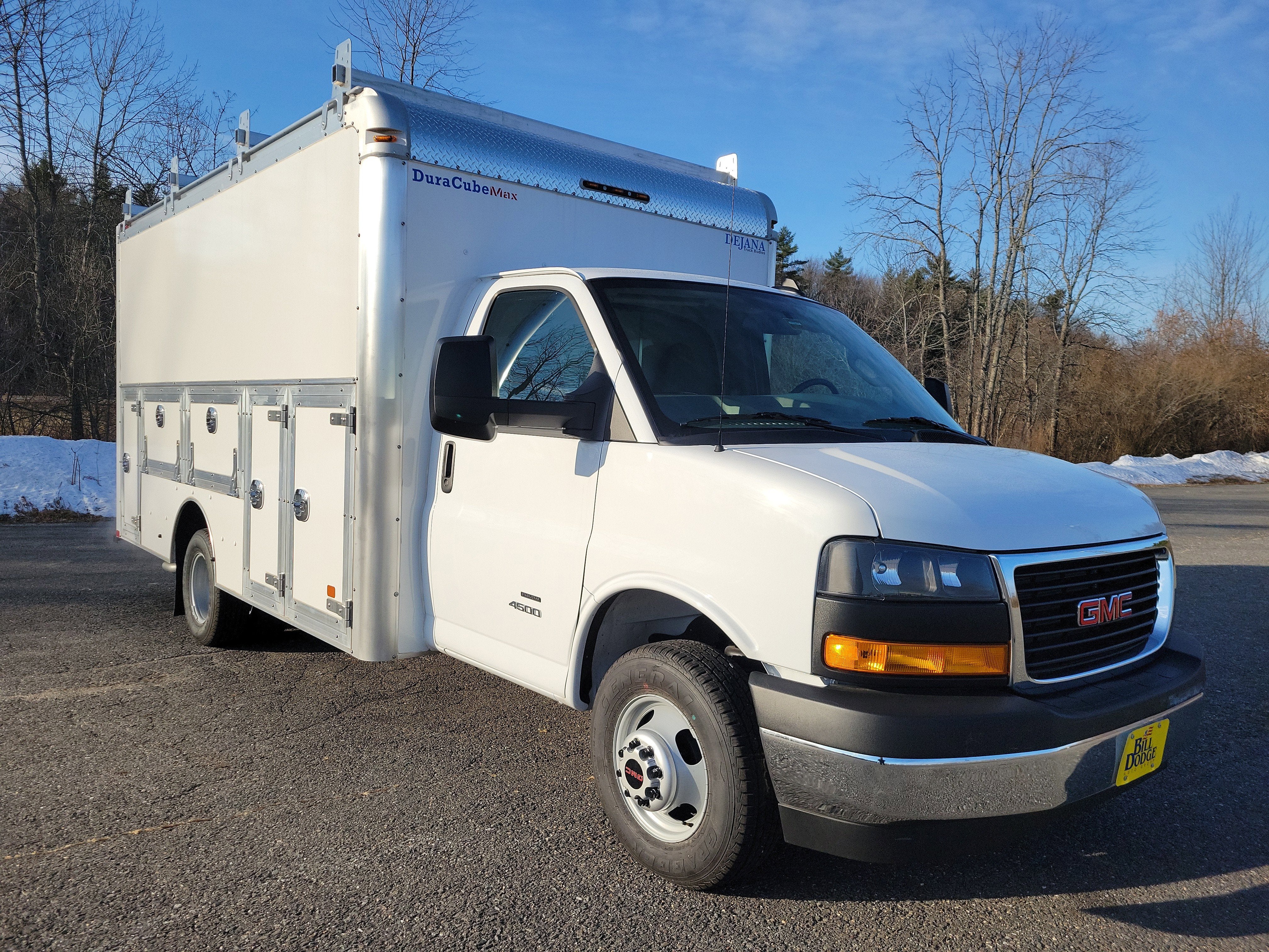 2025 GMC Savana Cutaway 4500 2WT