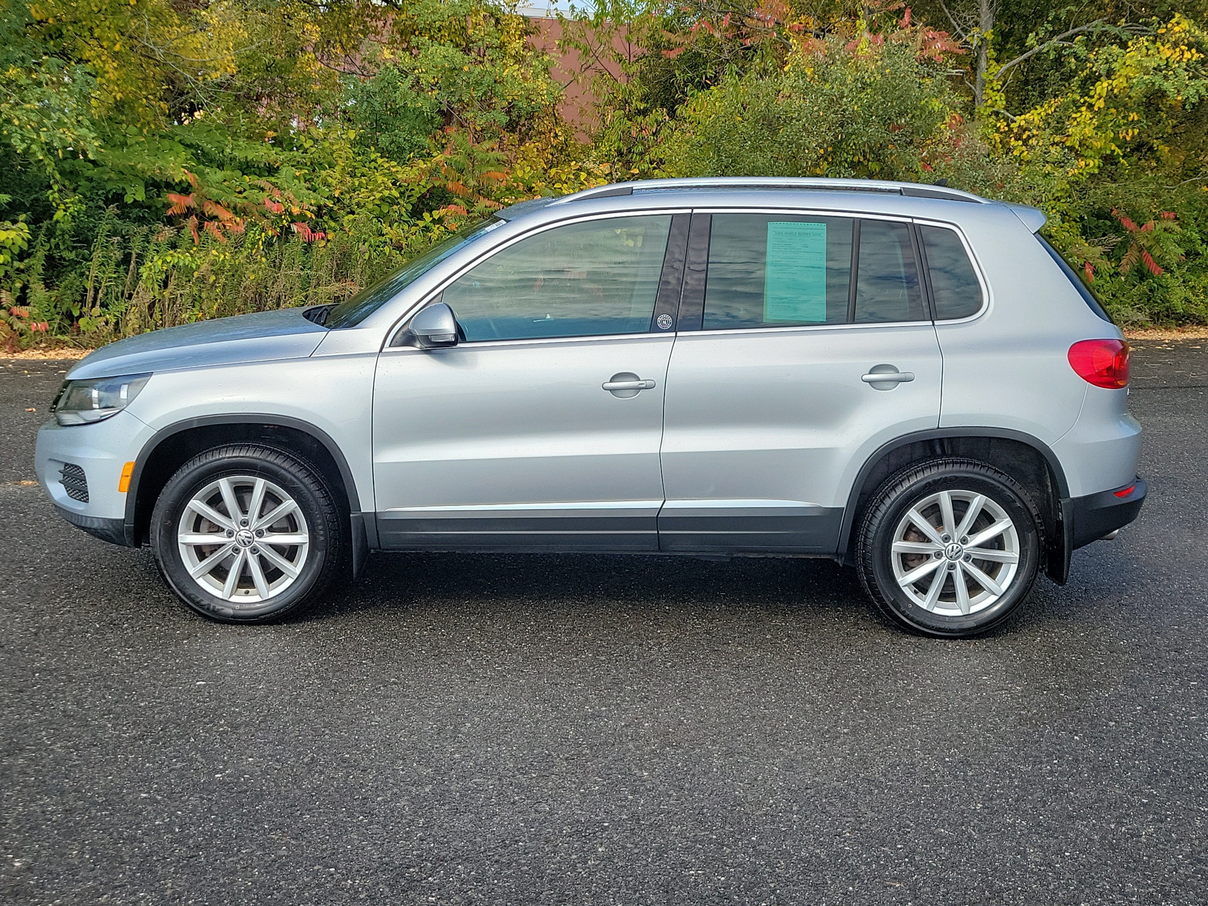 2017 Volkswagen Tiguan 2.0T Wolfsburg Edition